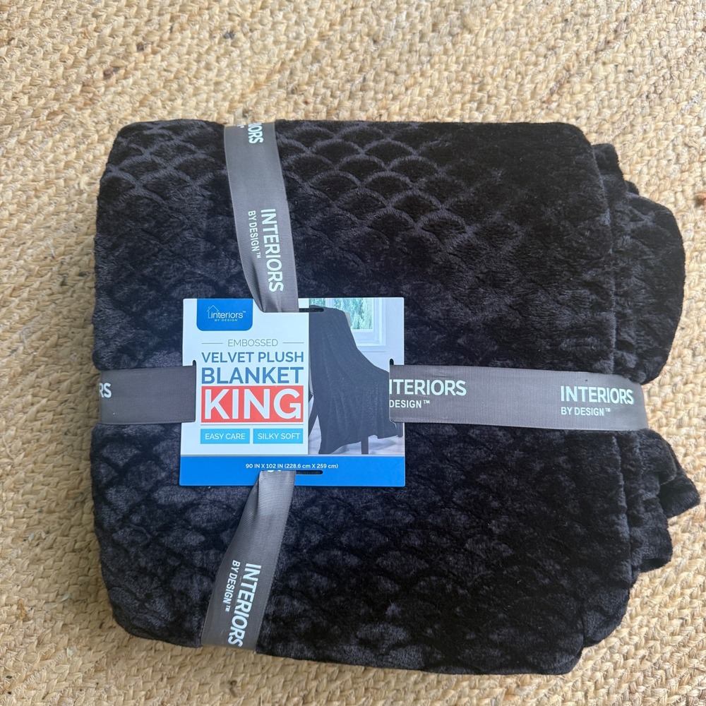 Interiors by Design King Embossed Velvet Plush Blanket Black 90x102 Silky Soft